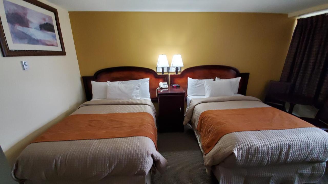 Imperial Fireside Inn Sudbury Ngoại thất bức ảnh