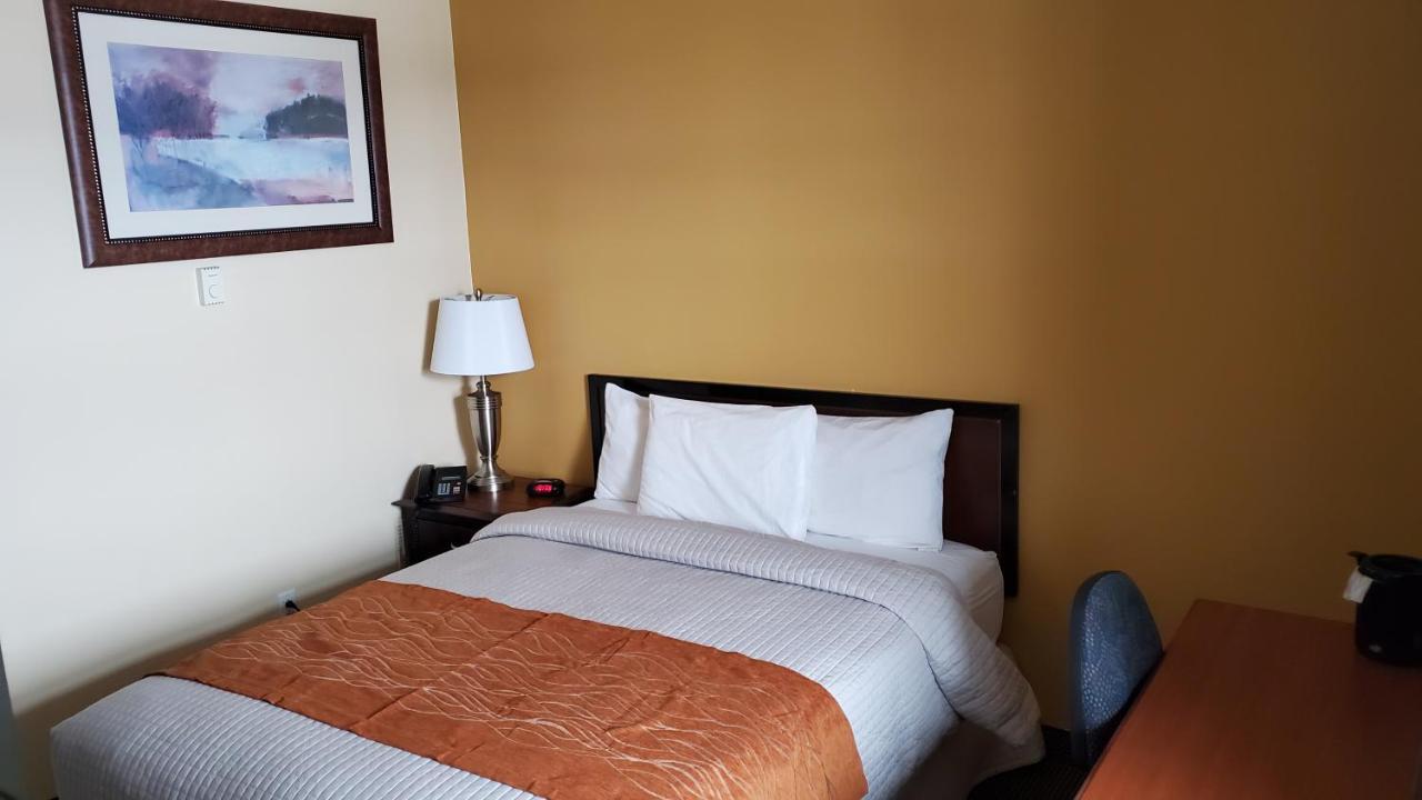 Imperial Fireside Inn Sudbury Ngoại thất bức ảnh